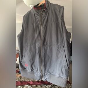 Under Armour Men's Gray Vest with Red Logo